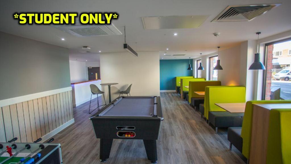 Student Only Zeni Ensuite Rooms, Κόλτσεστερ Εξωτερικό φωτογραφία