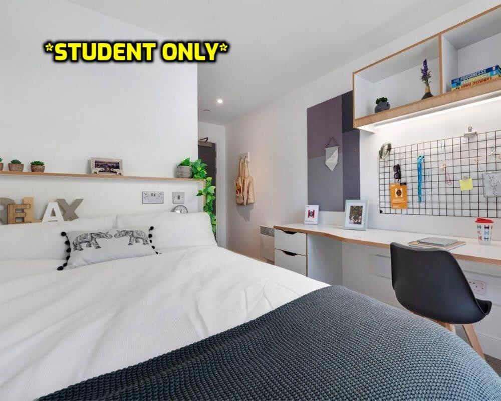 Student Only Zeni Ensuite Rooms, Κόλτσεστερ Εξωτερικό φωτογραφία
