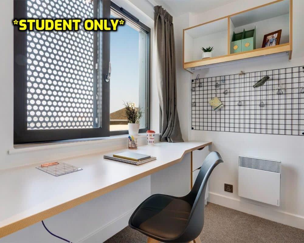 Student Only Zeni Ensuite Rooms, Κόλτσεστερ Εξωτερικό φωτογραφία